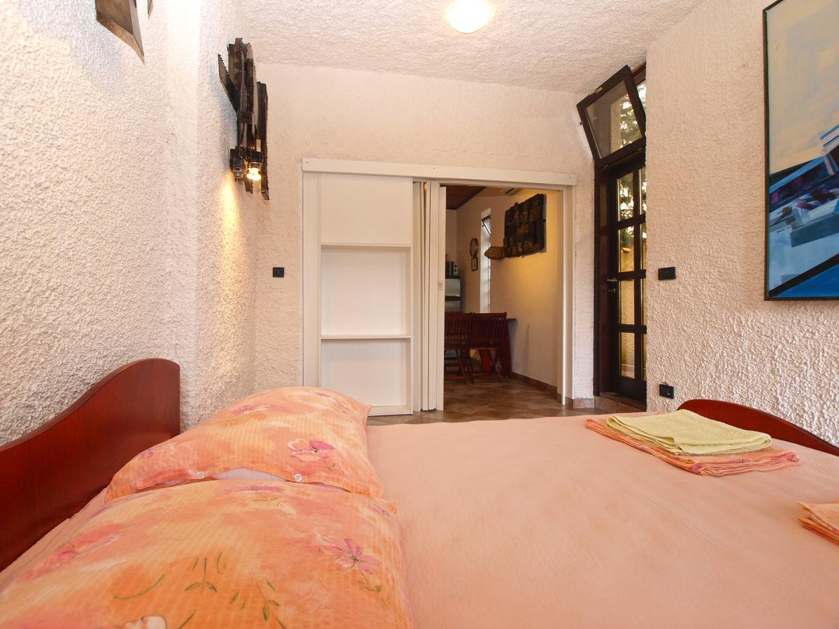 Apartments Nenad 1720 Premantura Exterior foto