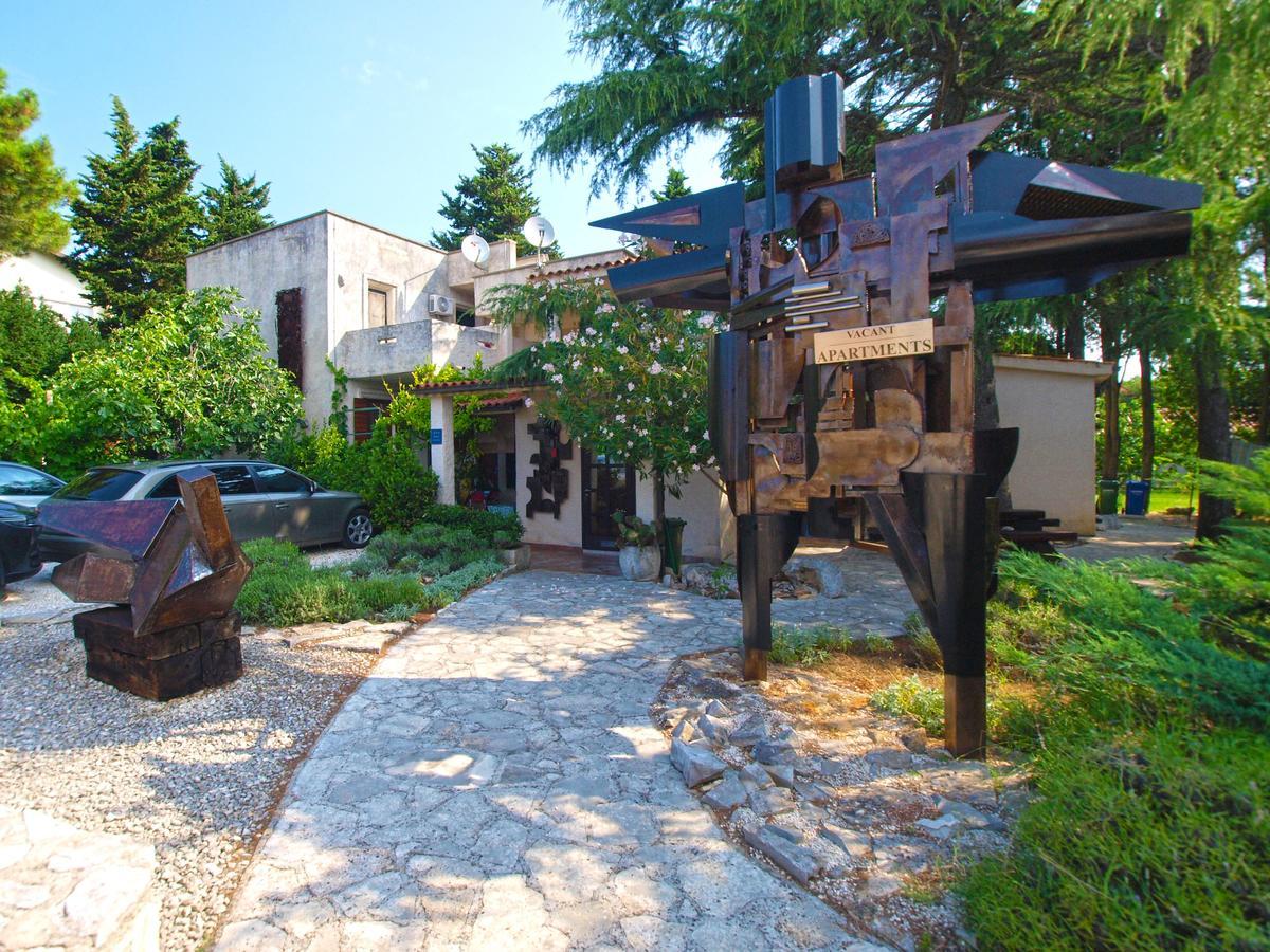 Apartments Nenad 1720 Premantura Exterior foto